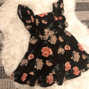 Floral dress open back size 2T little girl